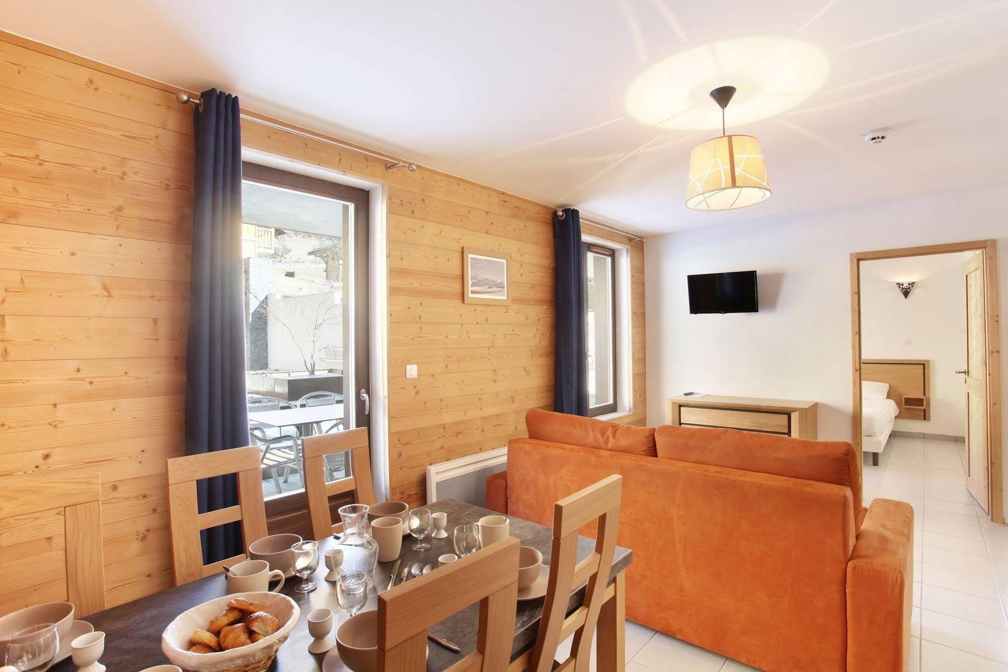 Residence Prestige Odalys Mendi Alde La Clusaz Kültér fotó